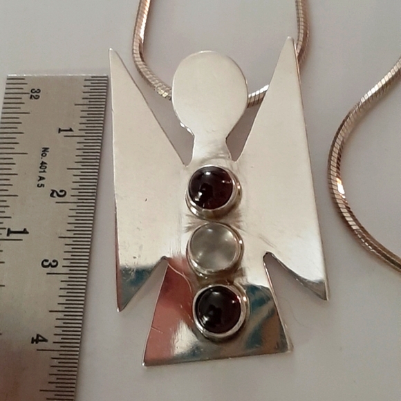 Trade Winds Sterling Silver 1.75" Garnets & Moonstone Gems, Angel 18" Necklace - Picture 4 of 5